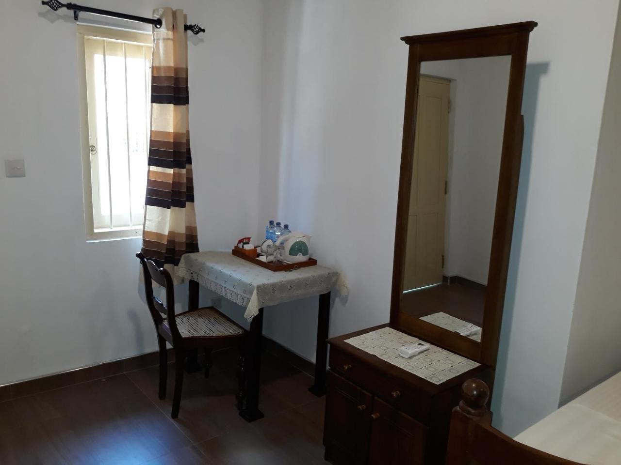 No.53 Apartment Katunayaka Luaran gambar